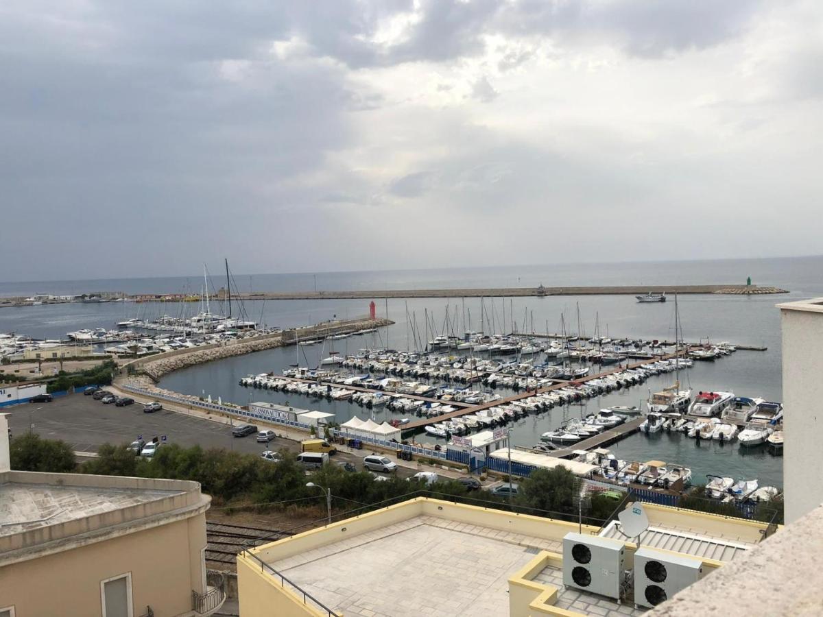 Le Terrazze Sul Mare Gallipoli Centro מראה חיצוני תמונה